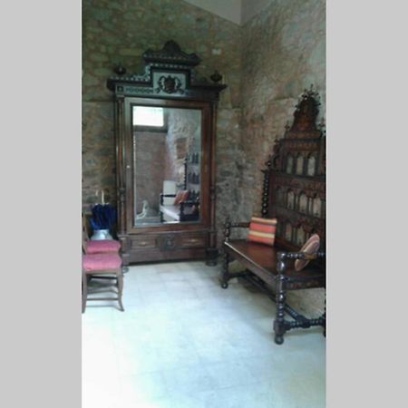 La Badenca. Masia Catalana Del S. XVII Riudaura Luaran gambar